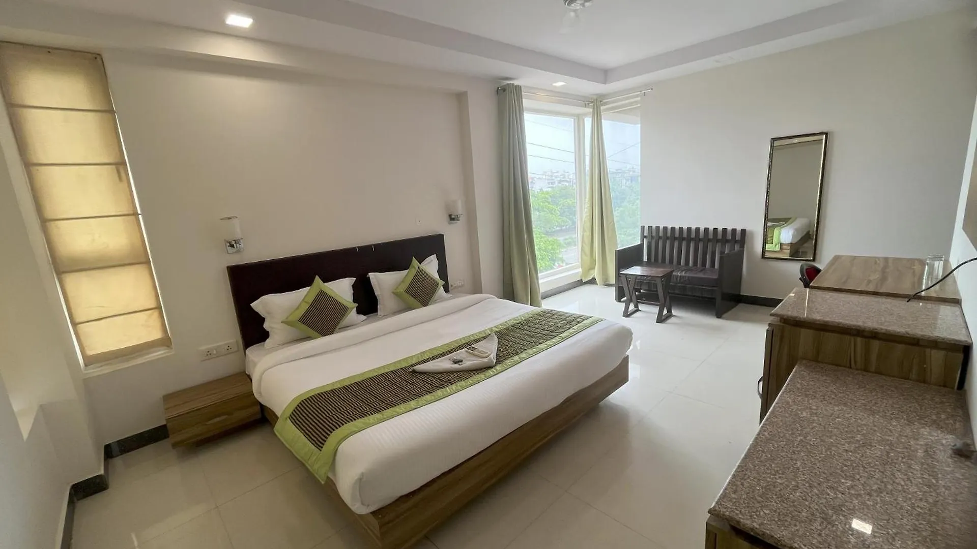 Pacific Inn Green, Gurgaon Otel